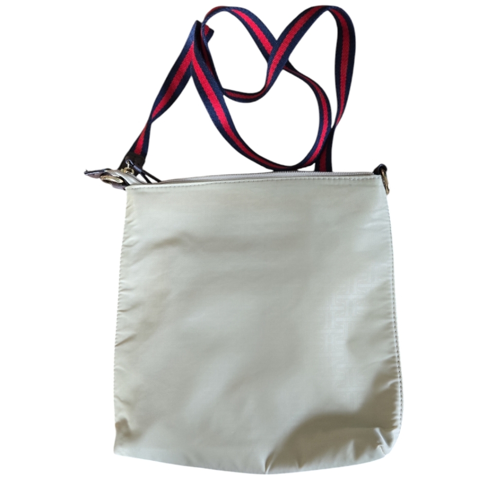 Tommy Hilfiger Cross Body Logo Purse - Picture 2 of 8